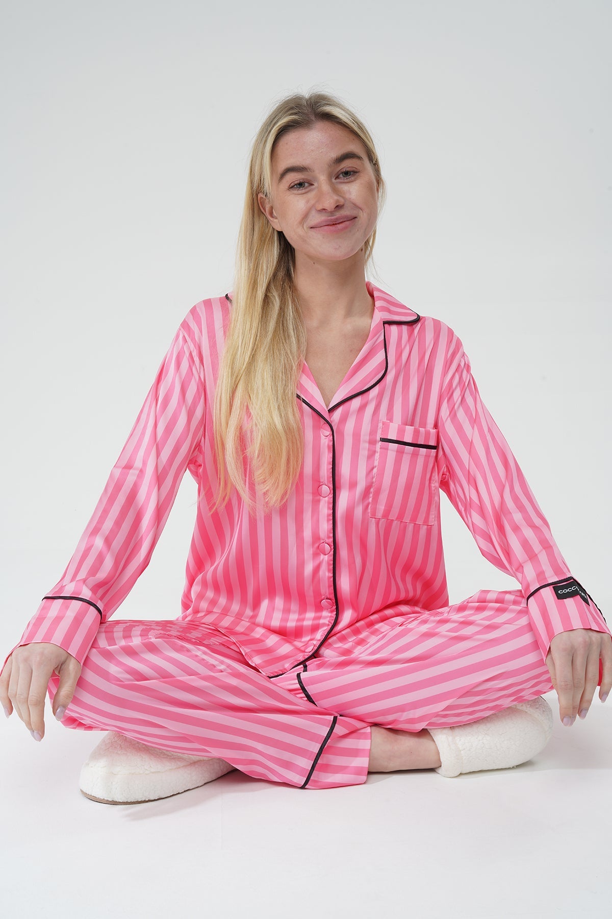 Pembe Çizgili İpek Saten Pijama Takımı| COCOLARSİ - Modaludo