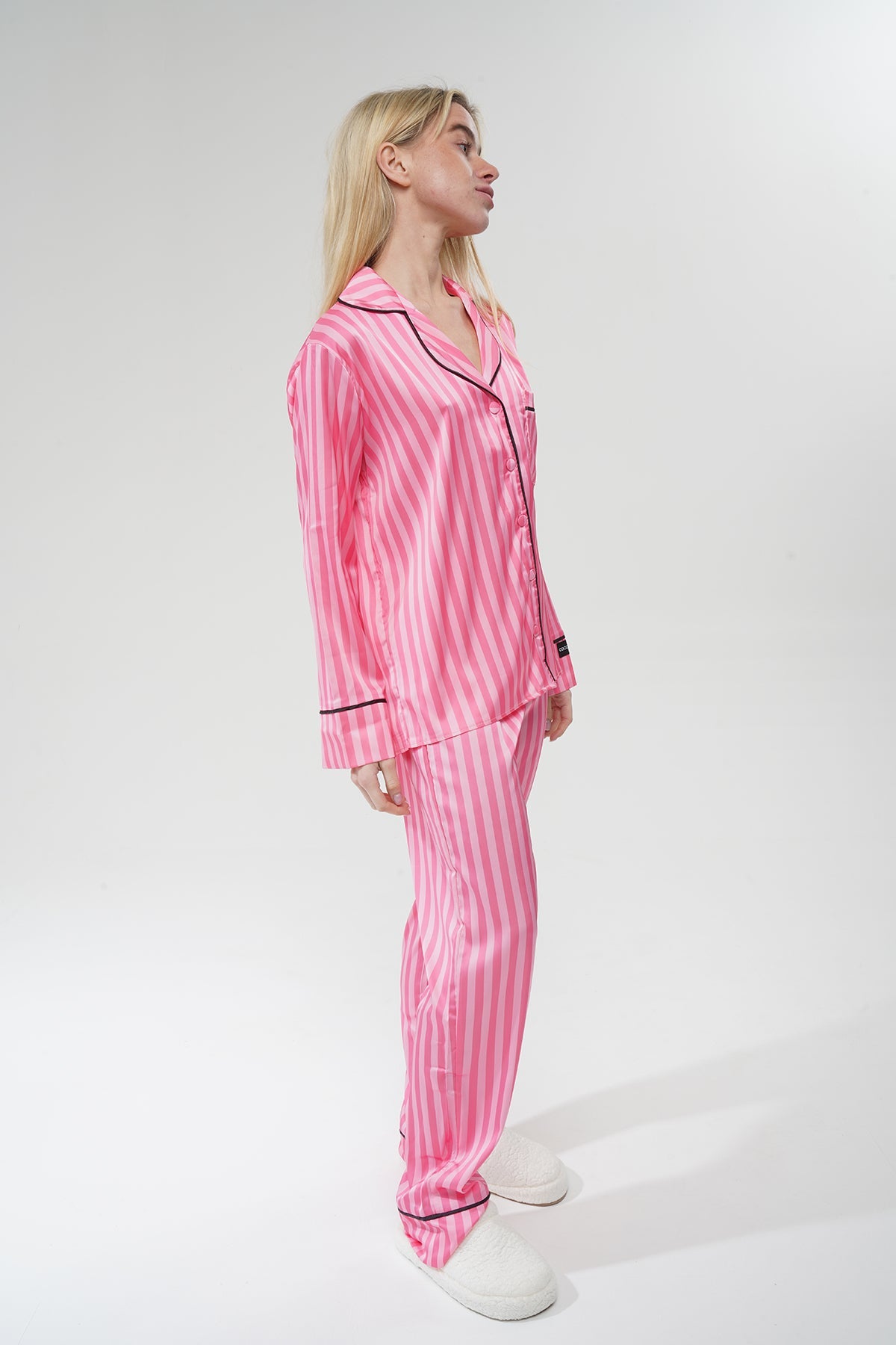 Pembe Çizgili İpek Saten Pijama Takımı| COCOLARSİ - Modaludo