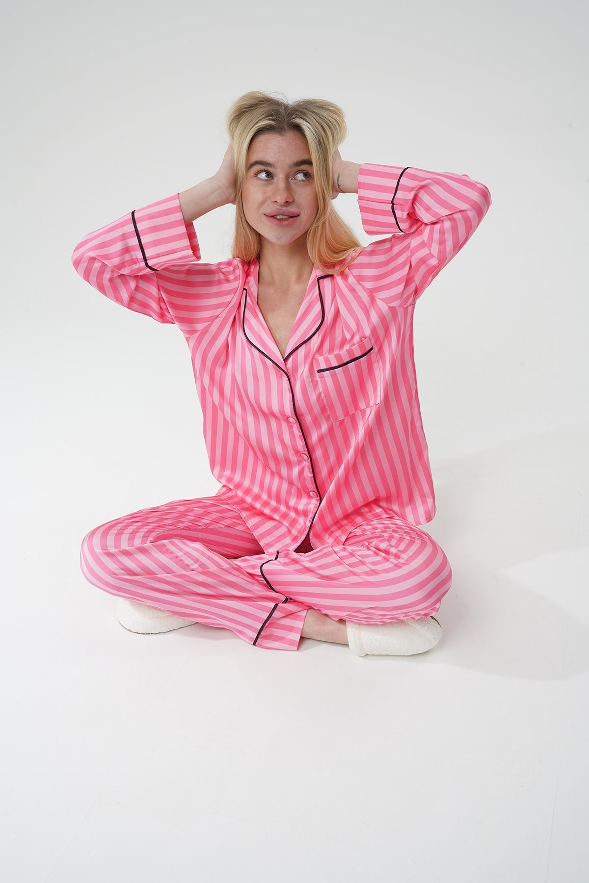 Pembe Çizgili İpek Saten Pijama Takımı| COCOLARSİ - Modaludo