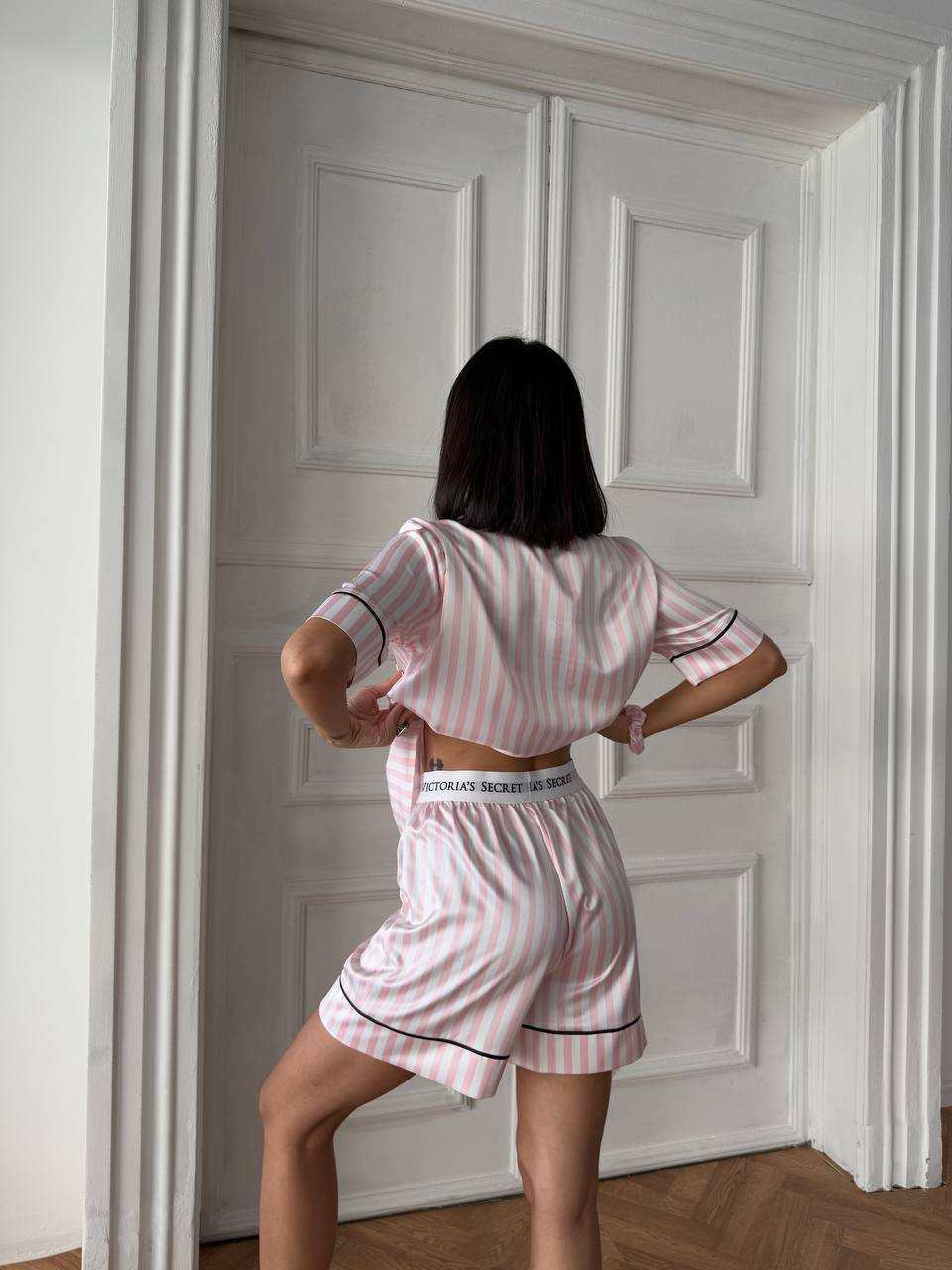Pembe Çizgili Saten Şortlu Kadın Pijama Takımı - Victoria's Secret - Modaludo