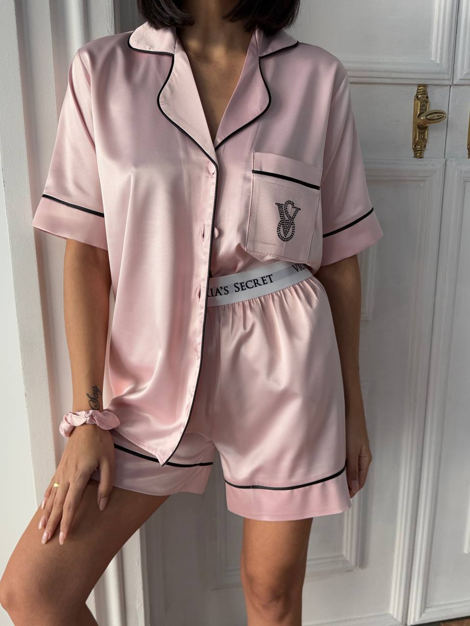 Pembe Saten Şortlu Kadın Pijama Takımı - Victoria's Secret - Modaludo