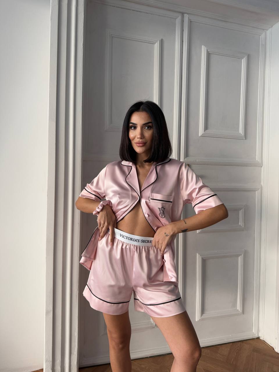 Pembe Saten Şortlu Kadın Pijama Takımı - Victoria's Secret - Modaludo