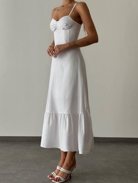 Chic Sweetheart Midi Dress with Ruffled Hem - Perfect for Summer Occasions