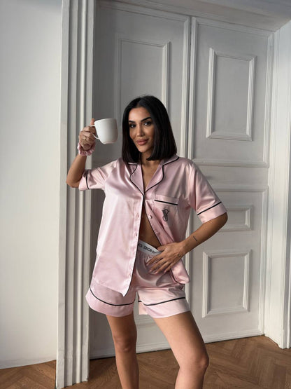 Pembe Saten Şortlu Kadın Pijama Takımı