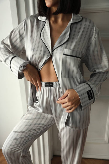 Armani Saten Gri Çizgili Pijama Takımı