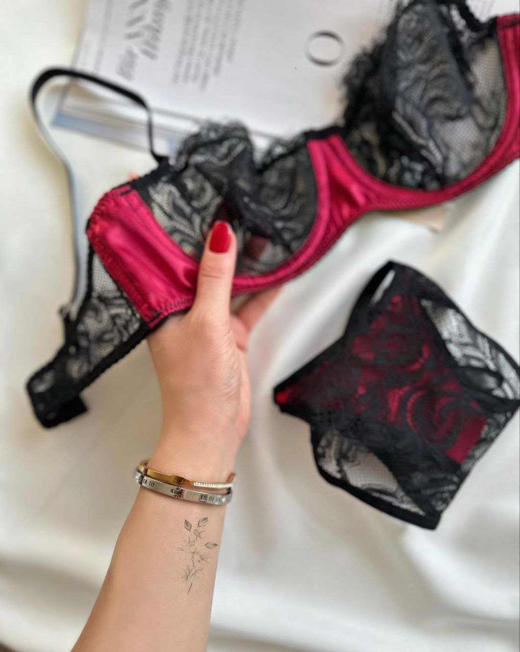 Saten Dantel Detay Takım - Modaludo