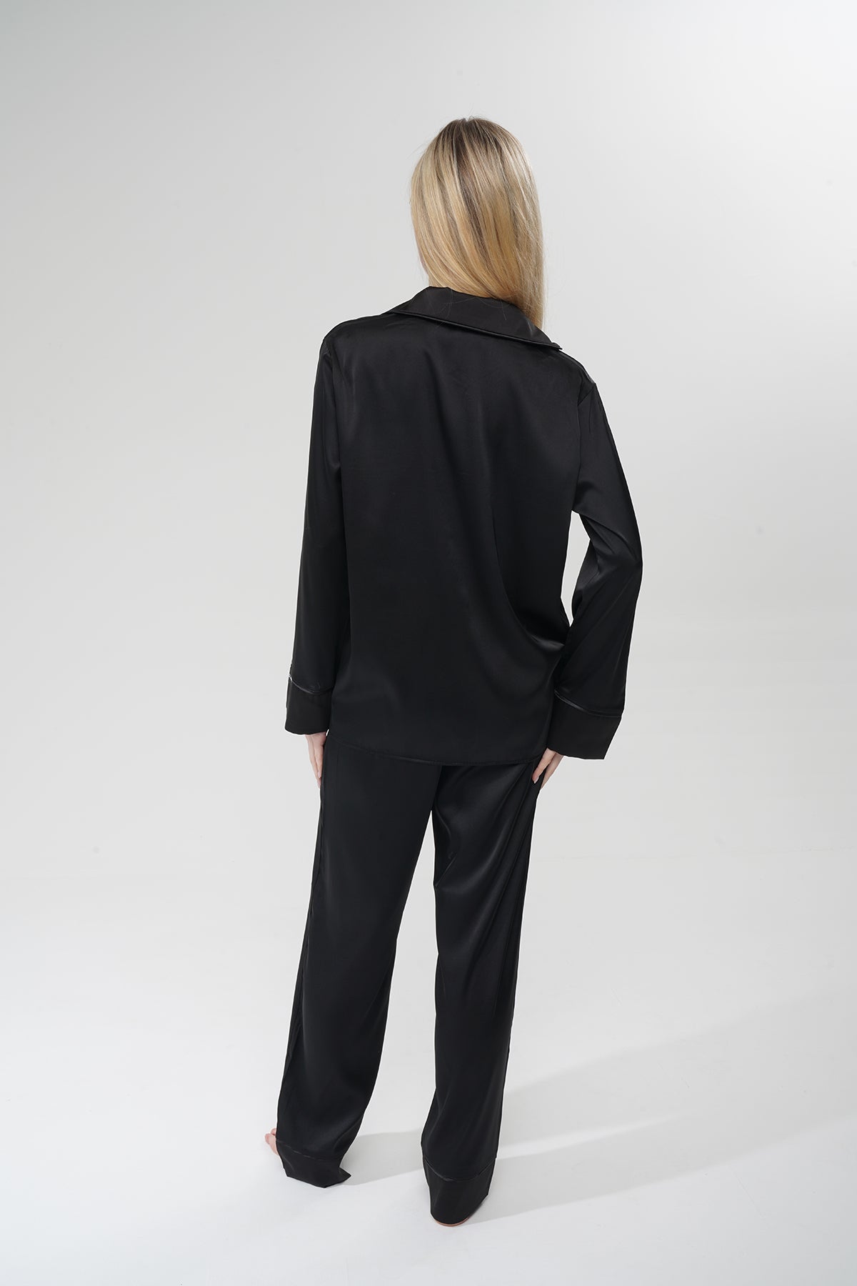 Siyah İpek Saten Pijama Takımı | COCOLARSİ - Modaludo