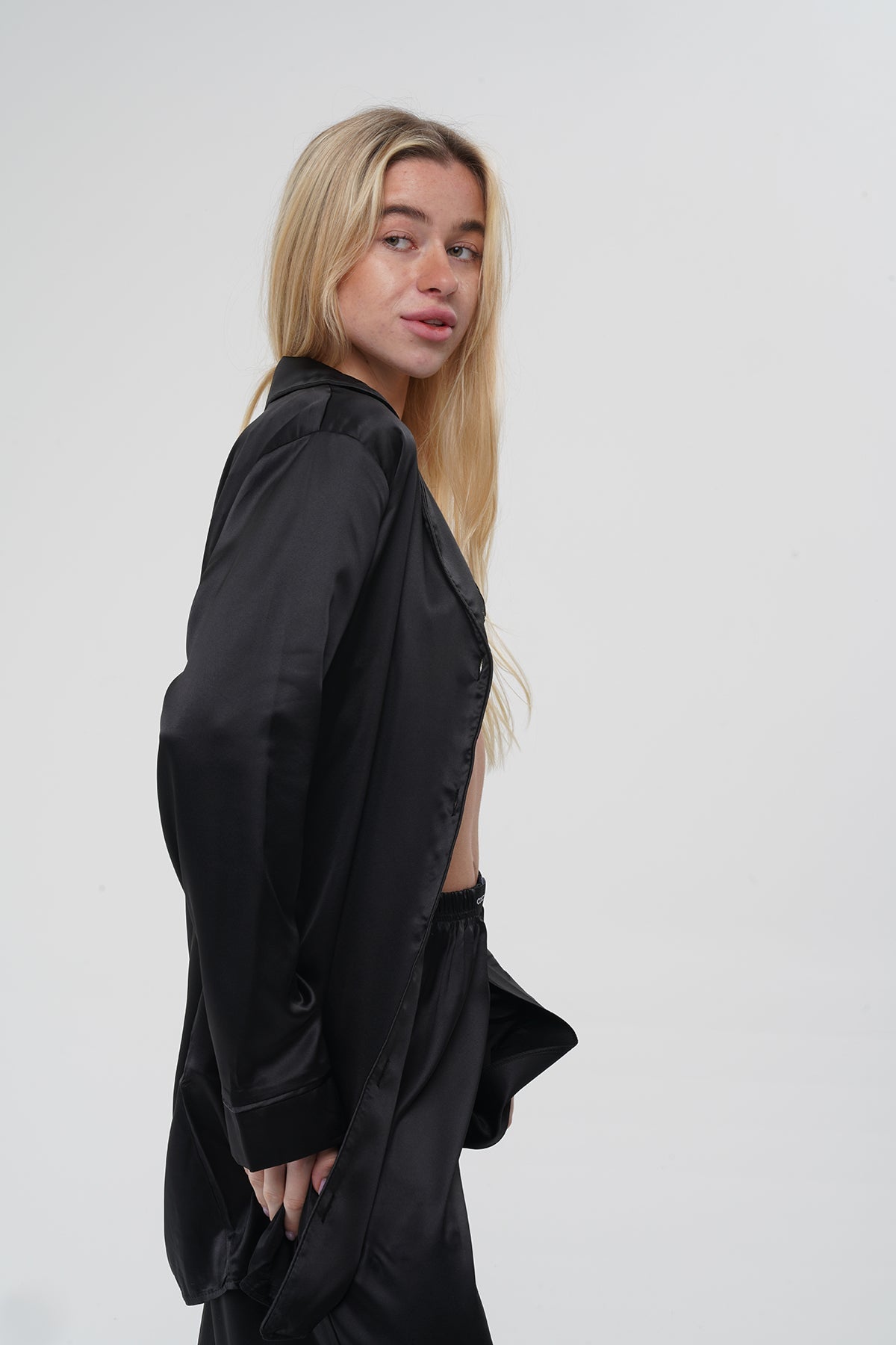 Siyah Üçlü Saten Pijama Takımı | COCOLARSİ - Modaludo