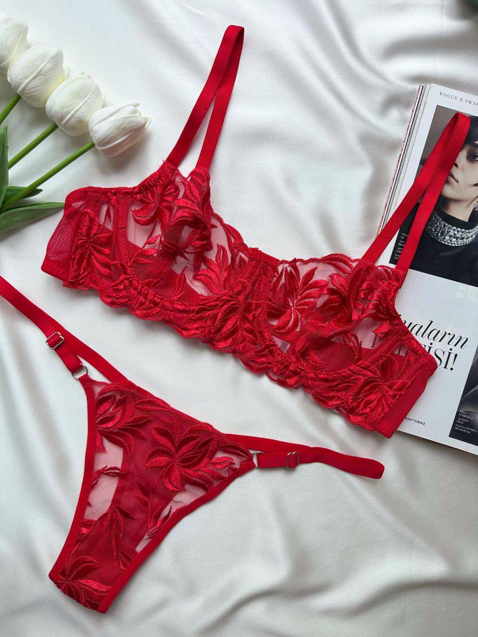 Yaprak Detay İç Çamaşırı Takımı - Modaludo