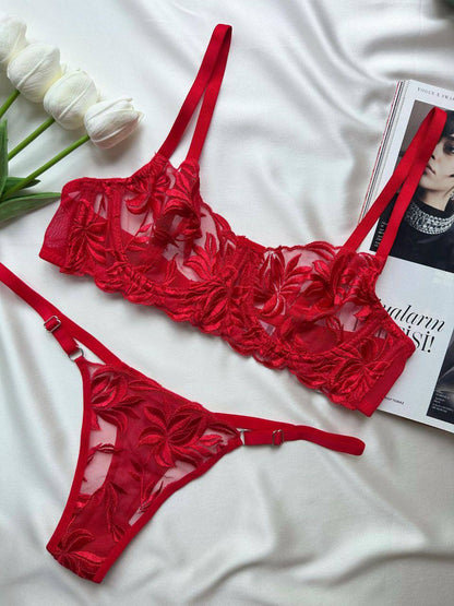 Yaprak Detay İç Çamaşırı Takımı - Modaludo