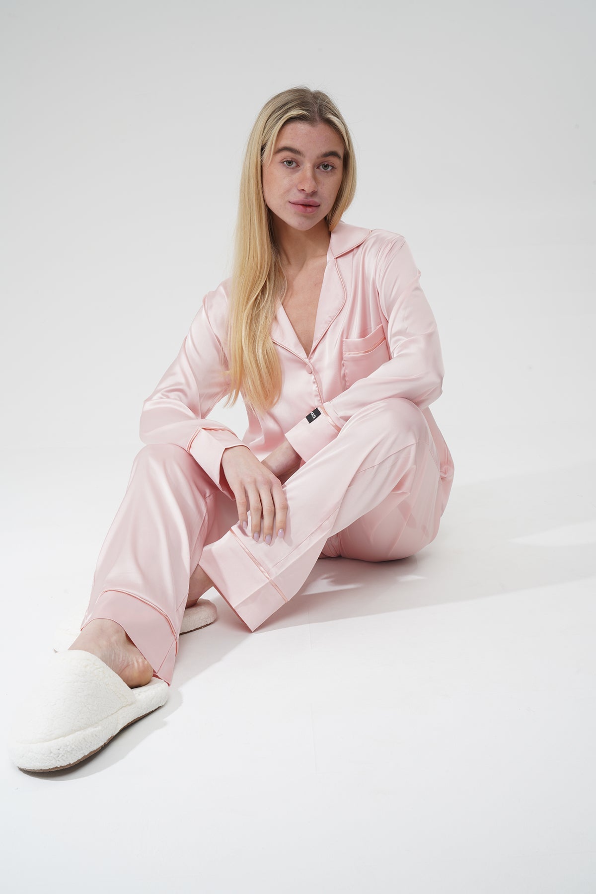 Yavruağzı İpek Saten Pijama Takımı | COCOLARSİ - Modaludo